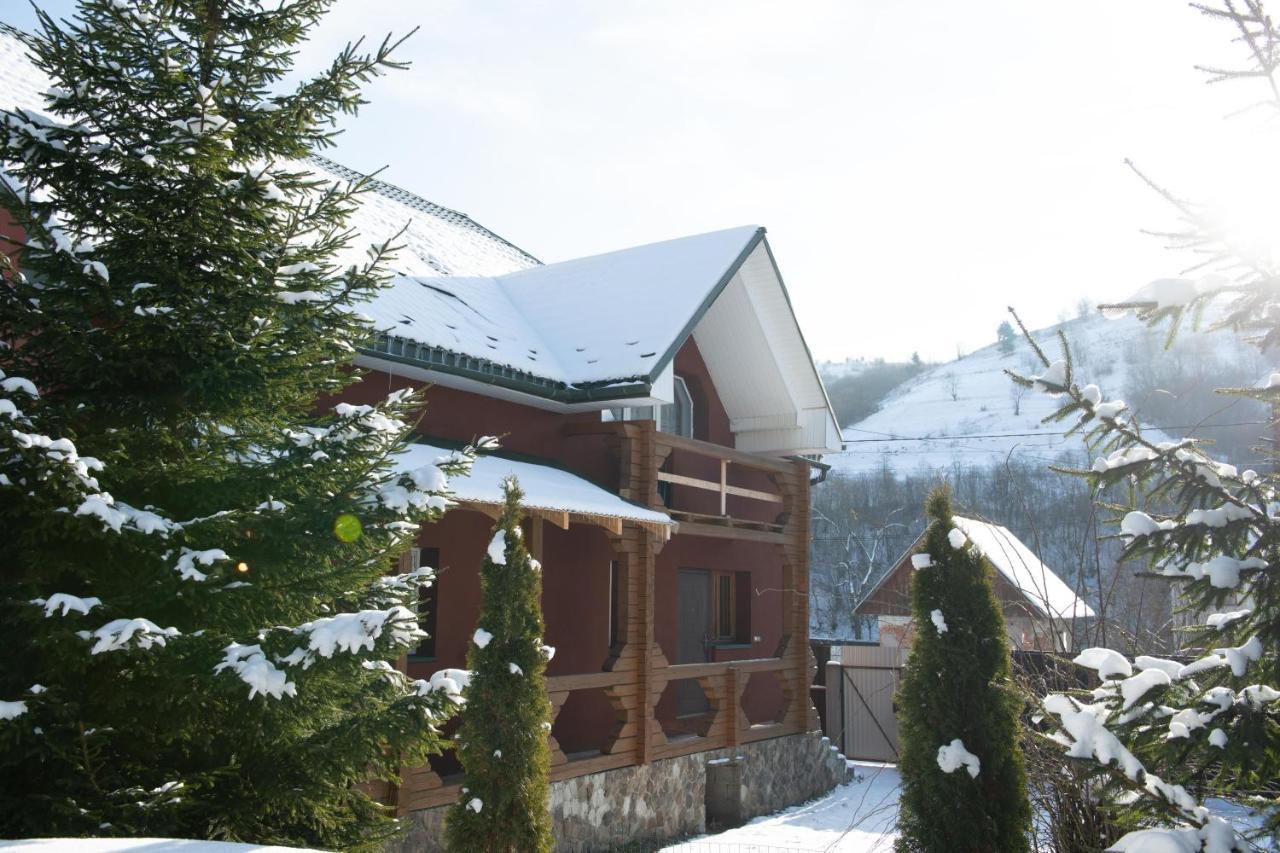 Sun Hotel Mizhhirya (Transcarpathia) Exterior photo